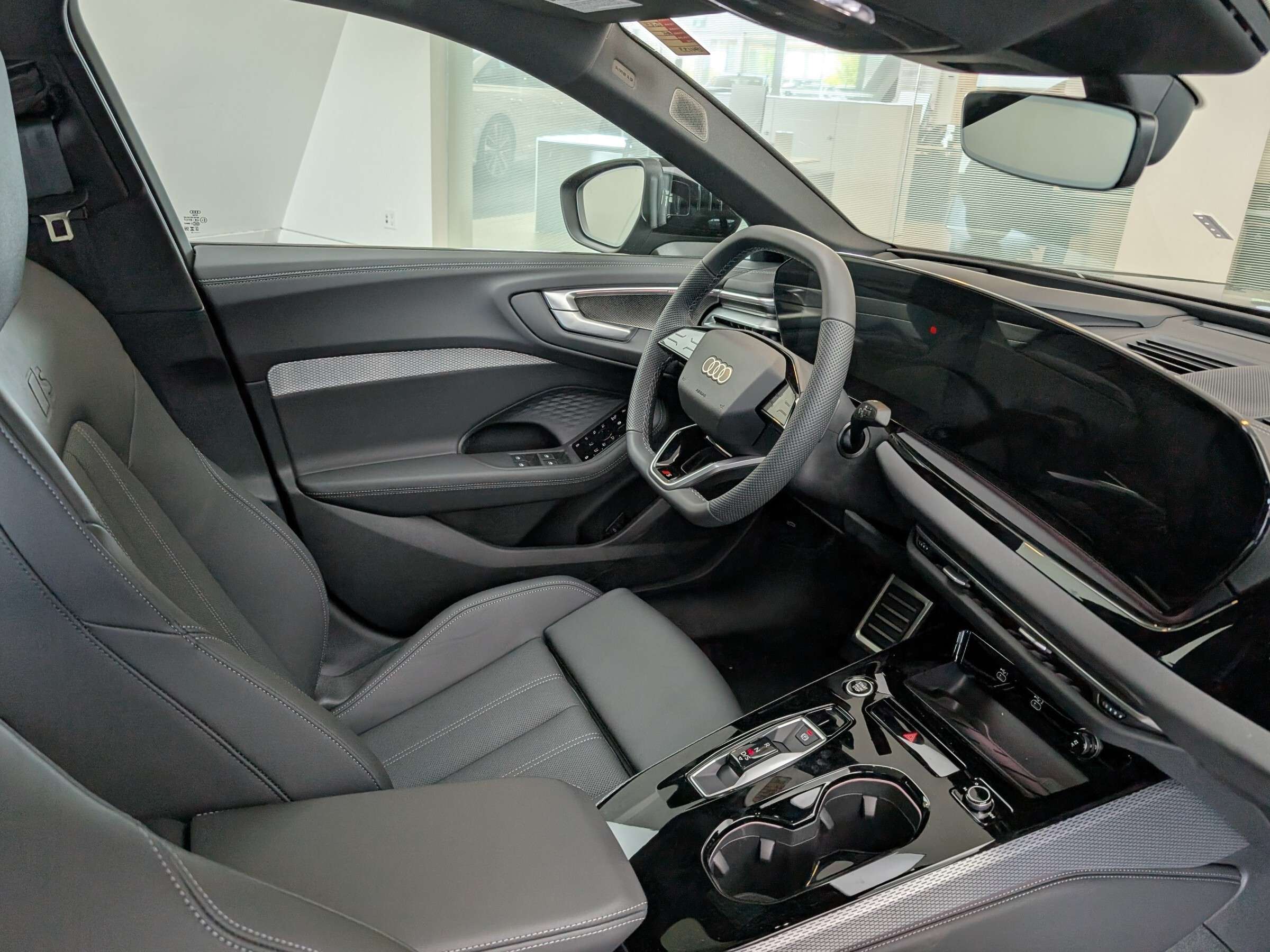 2025 Audi A5 Progressiv 2.0 TFSI quattro thumb 26