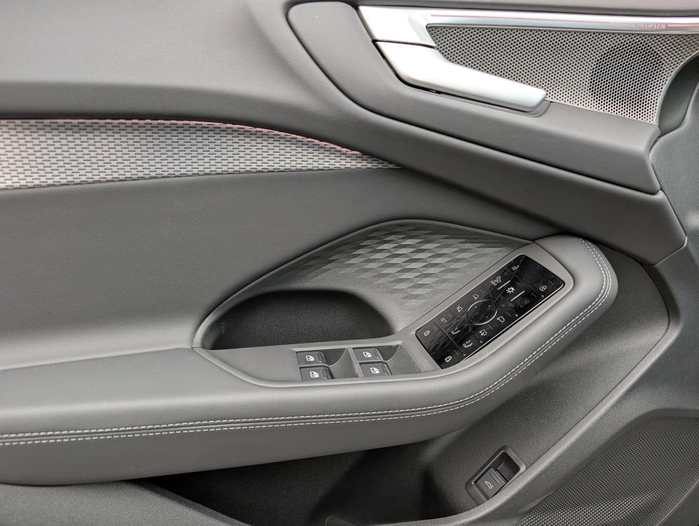 2025 Audi A5 Progressiv 2.0 TFSI quattro thumb 23