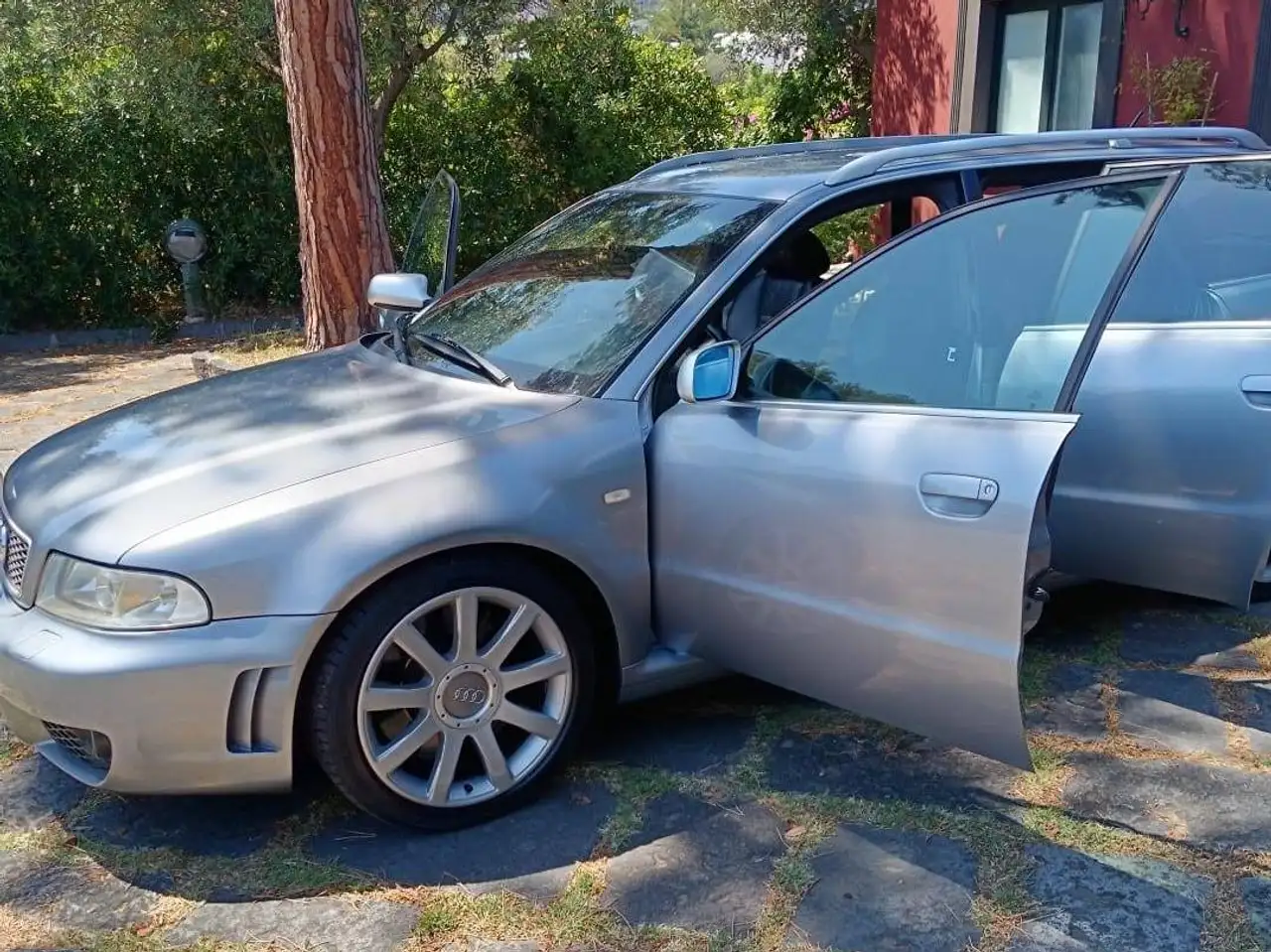 Audi RS4 B5, foto 9