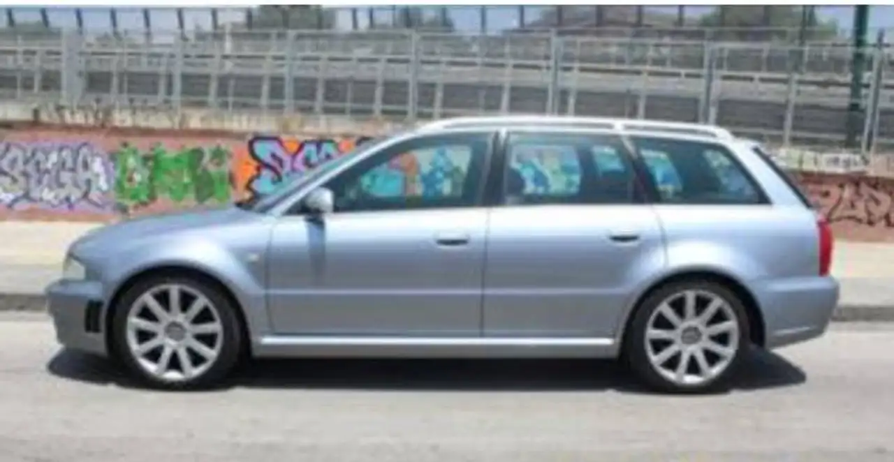 Audi RS4 B5, foto 4