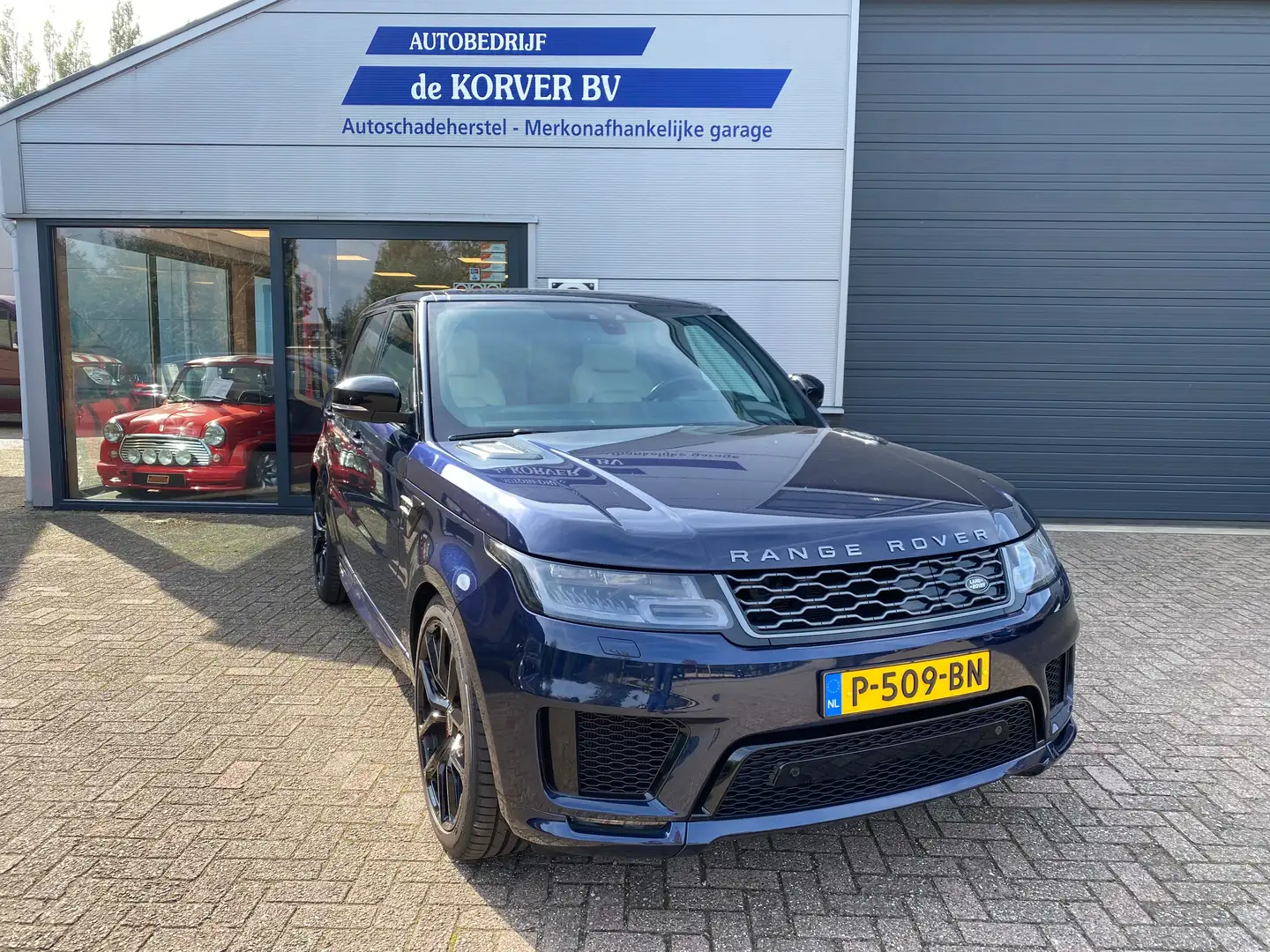 Land Rover Range Rover Sport 2.0 P400e HSE Dyn. Blauw - 1