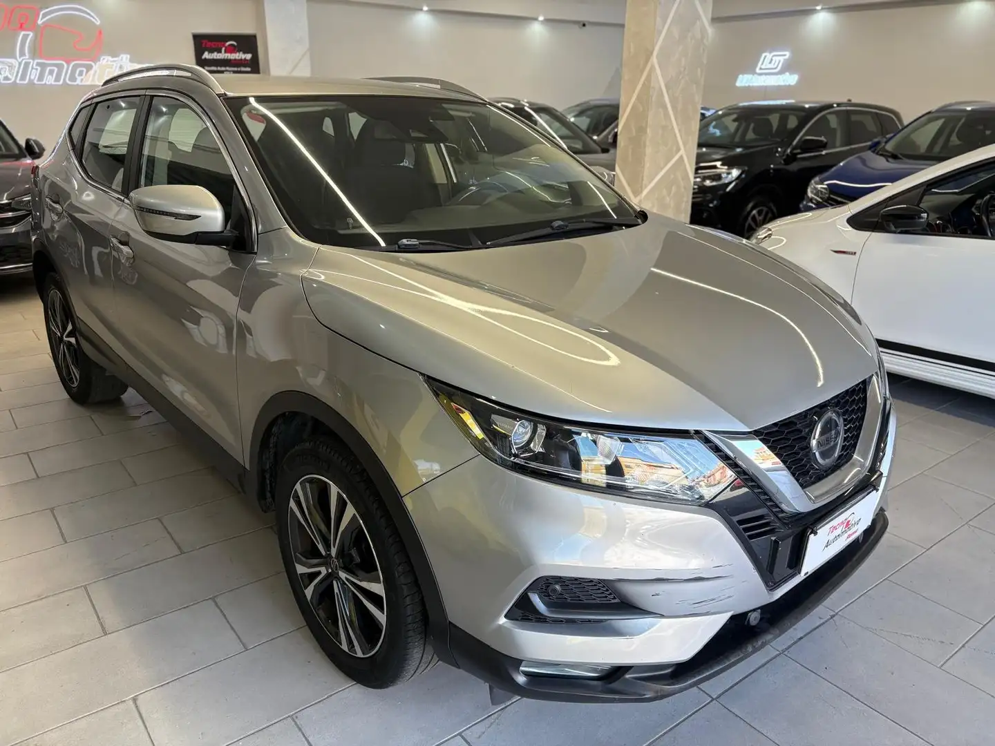 Nissan Qashqai 1.3 dig-t Acenta Premium 140cv *SUPER PROMO* Grau - 1