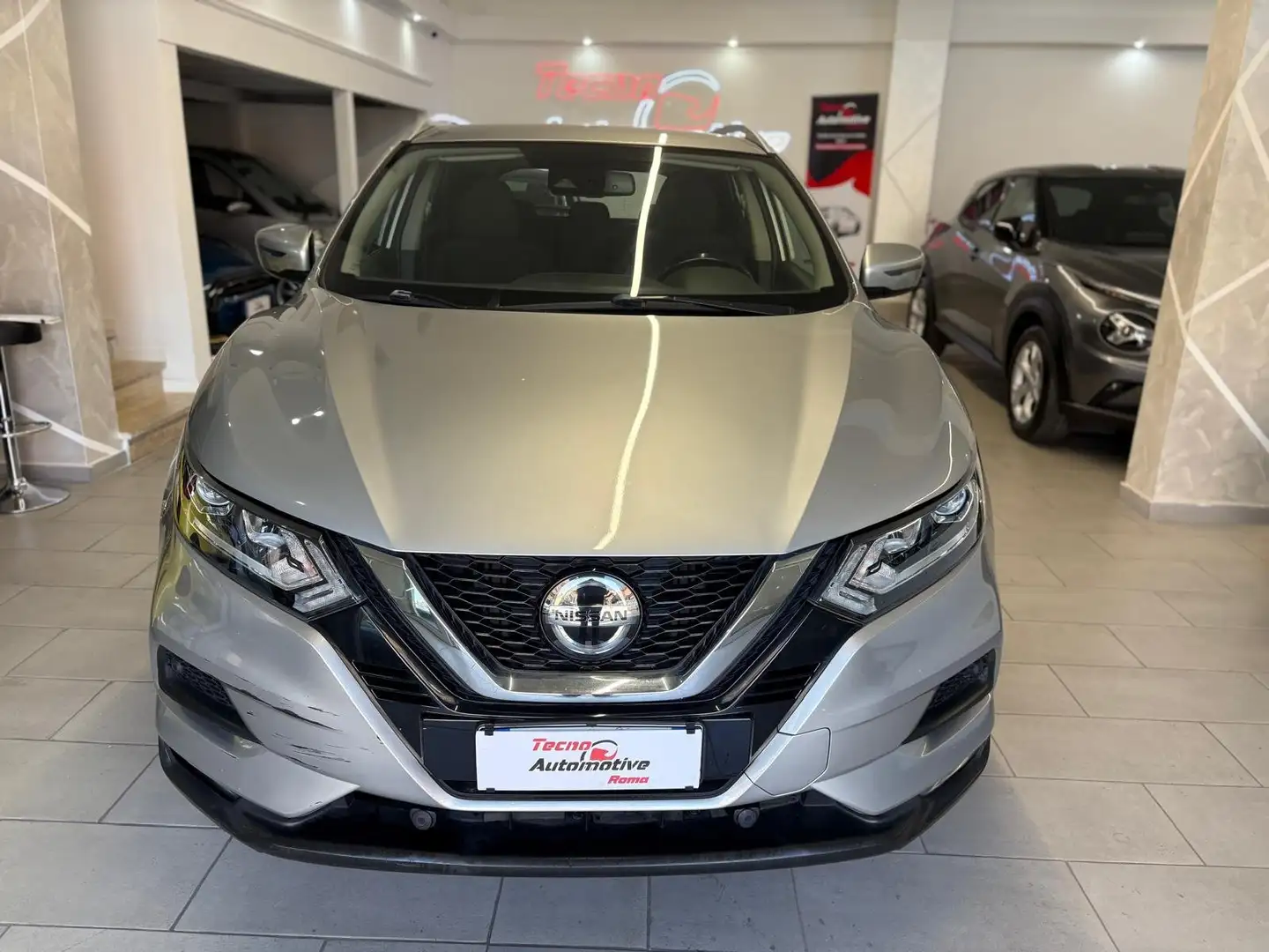 Nissan Qashqai 1.3 dig-t Acenta Premium 140cv *SUPER PROMO* Grau - 2