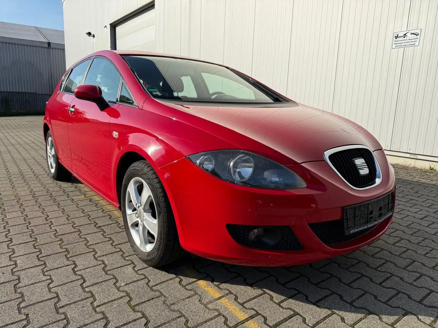 SEAT Leon 1,9 TDI Tüv 04.2027 Rood - 1