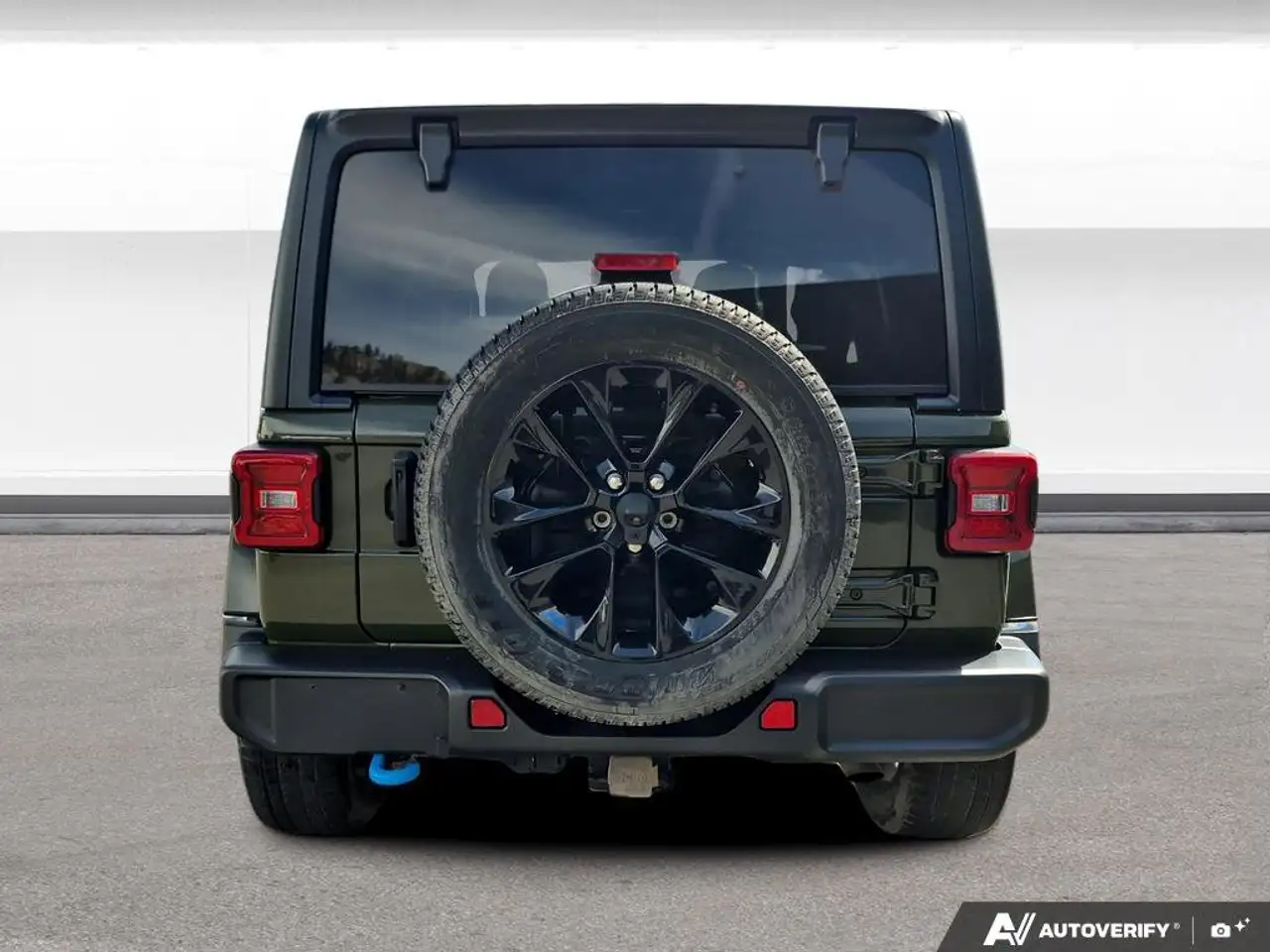 Jeep Wrangler снимка Jeep Wrangler