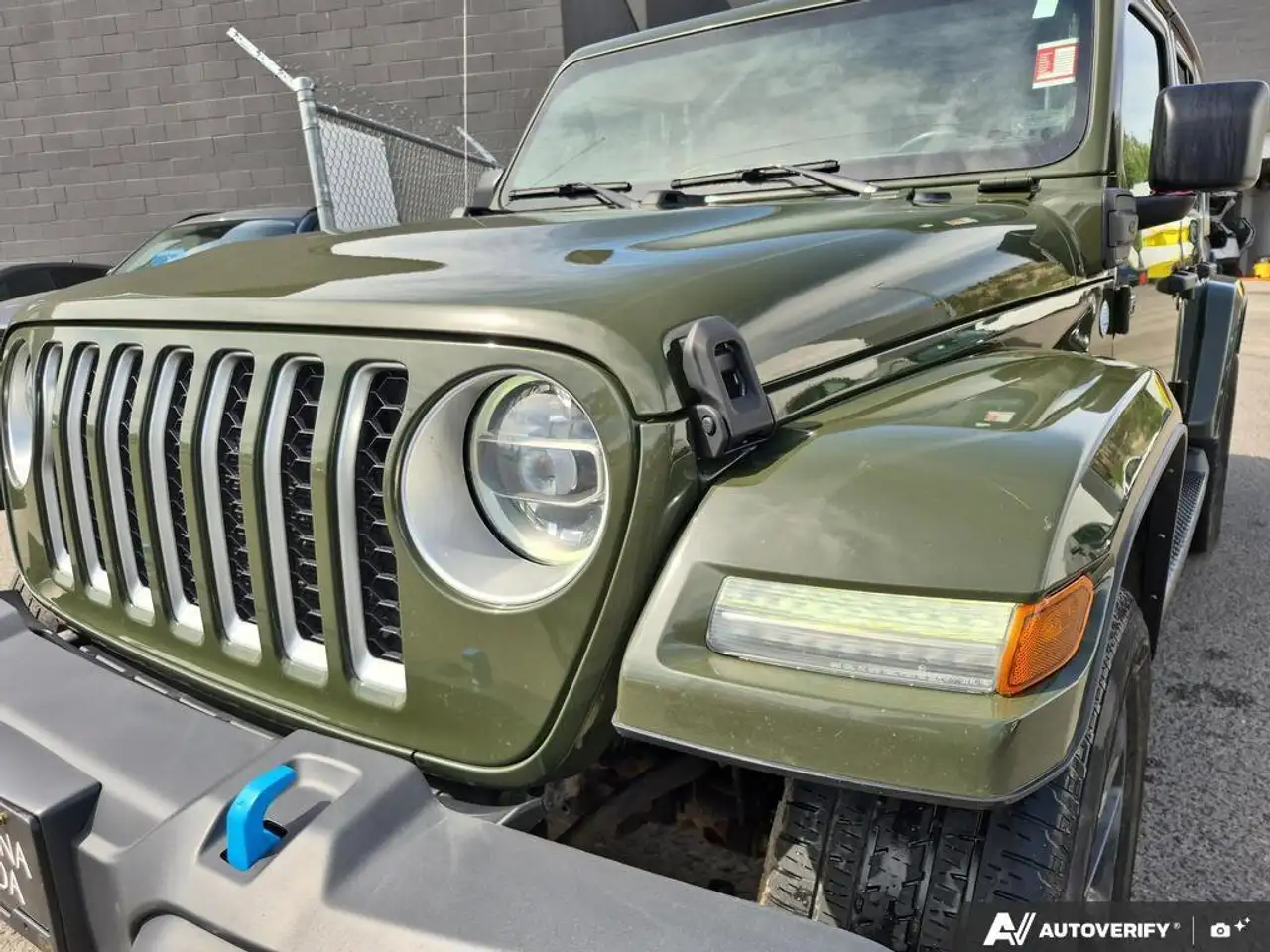 Jeep Wrangler снимка Jeep Wrangler