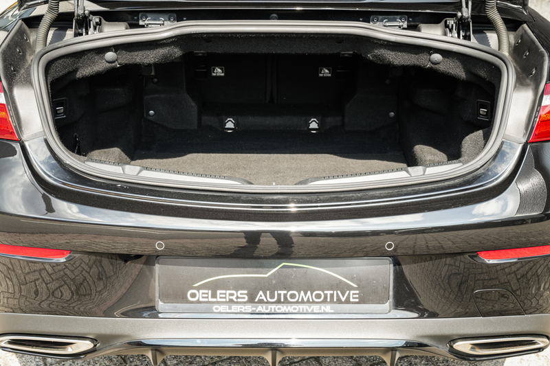 Mercedes-Benz E 200 Cabrio AMG Sport | CC | Navi | Leder | Airscarf | — photo 41
