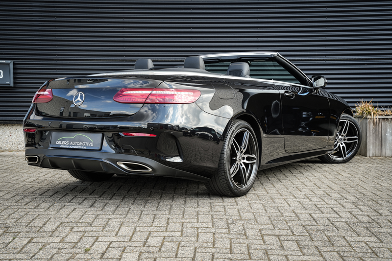 Mercedes-Benz E 200 Cabrio AMG Sport | CC | Navi | Leder | Airscarf | — photo 2