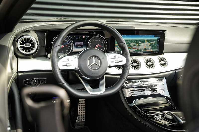 Mercedes-Benz E 200 Cabrio AMG Sport | CC | Navi | Leder | Airscarf | — photo 3