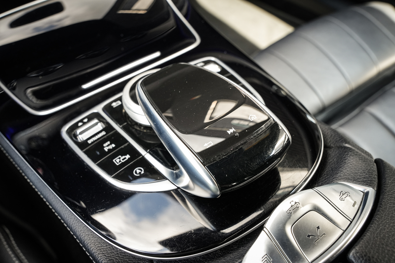 Mercedes-Benz E 200 Cabrio AMG Sport | CC | Navi | Leder | Airscarf | — photo 27