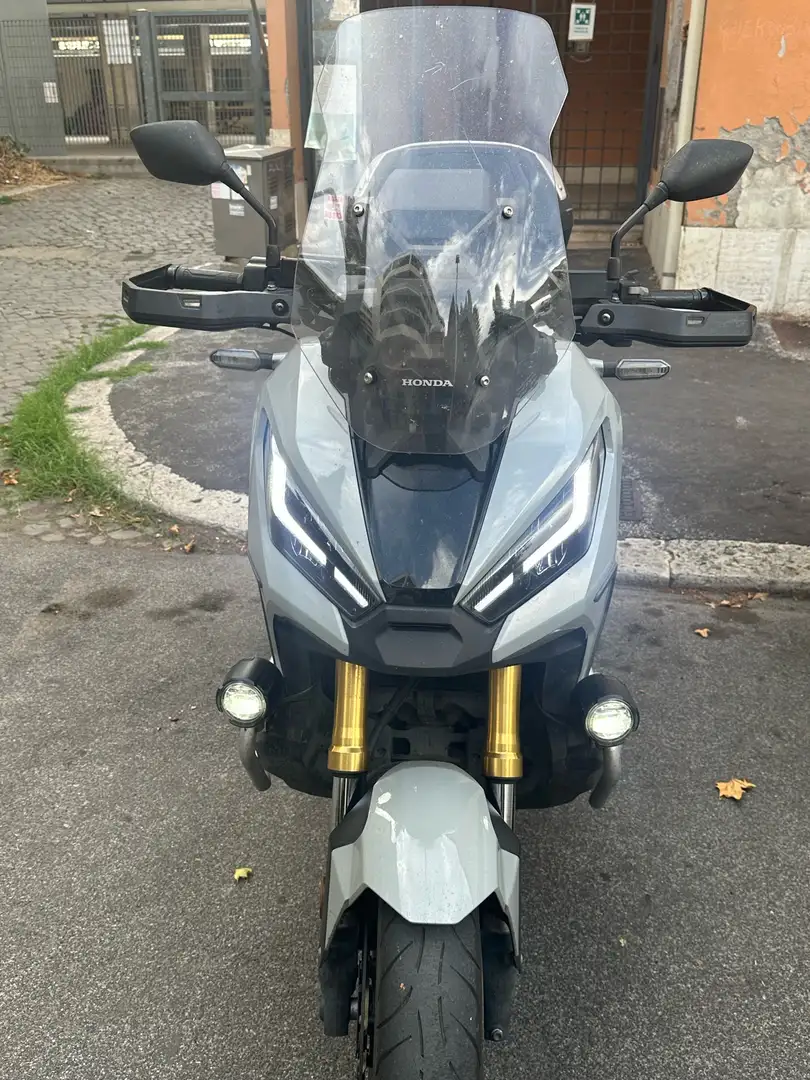 Honda X-ADV Adventure - 1
