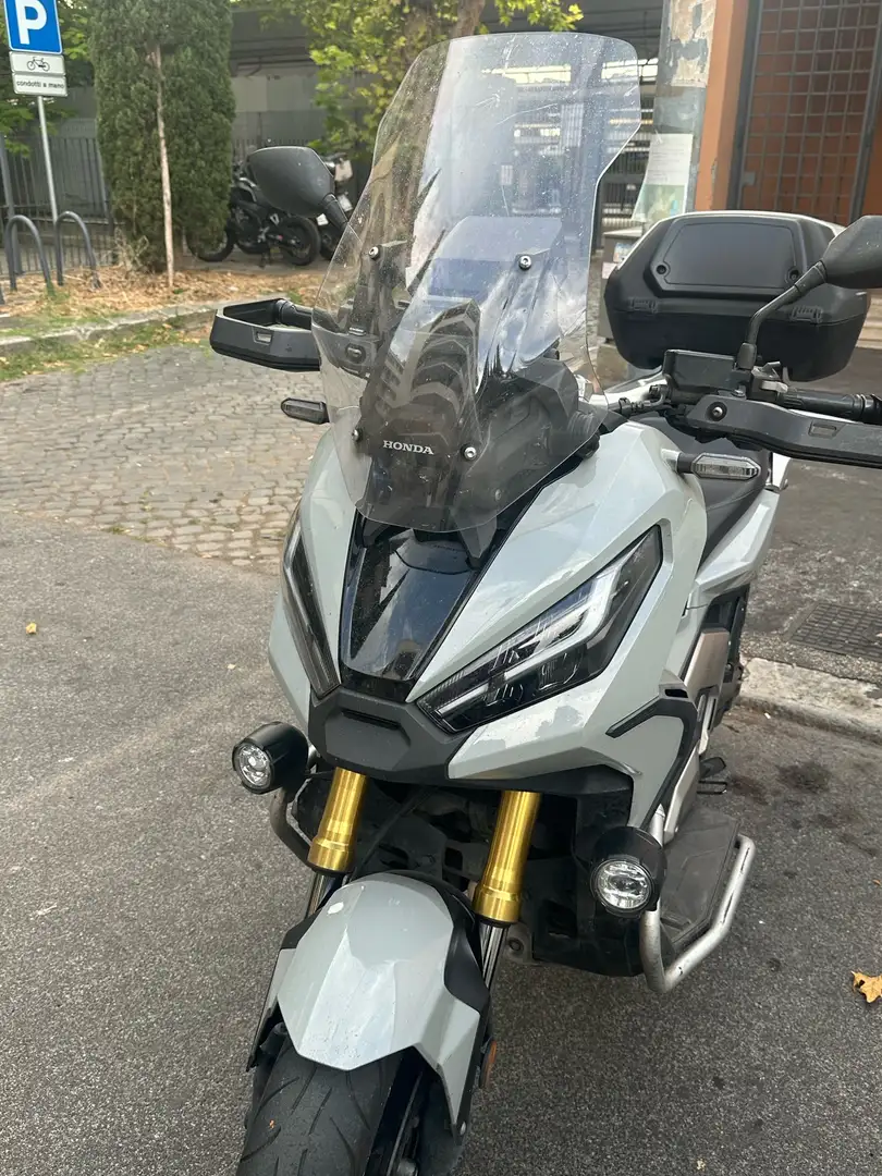 Honda X-ADV Adventure - 2