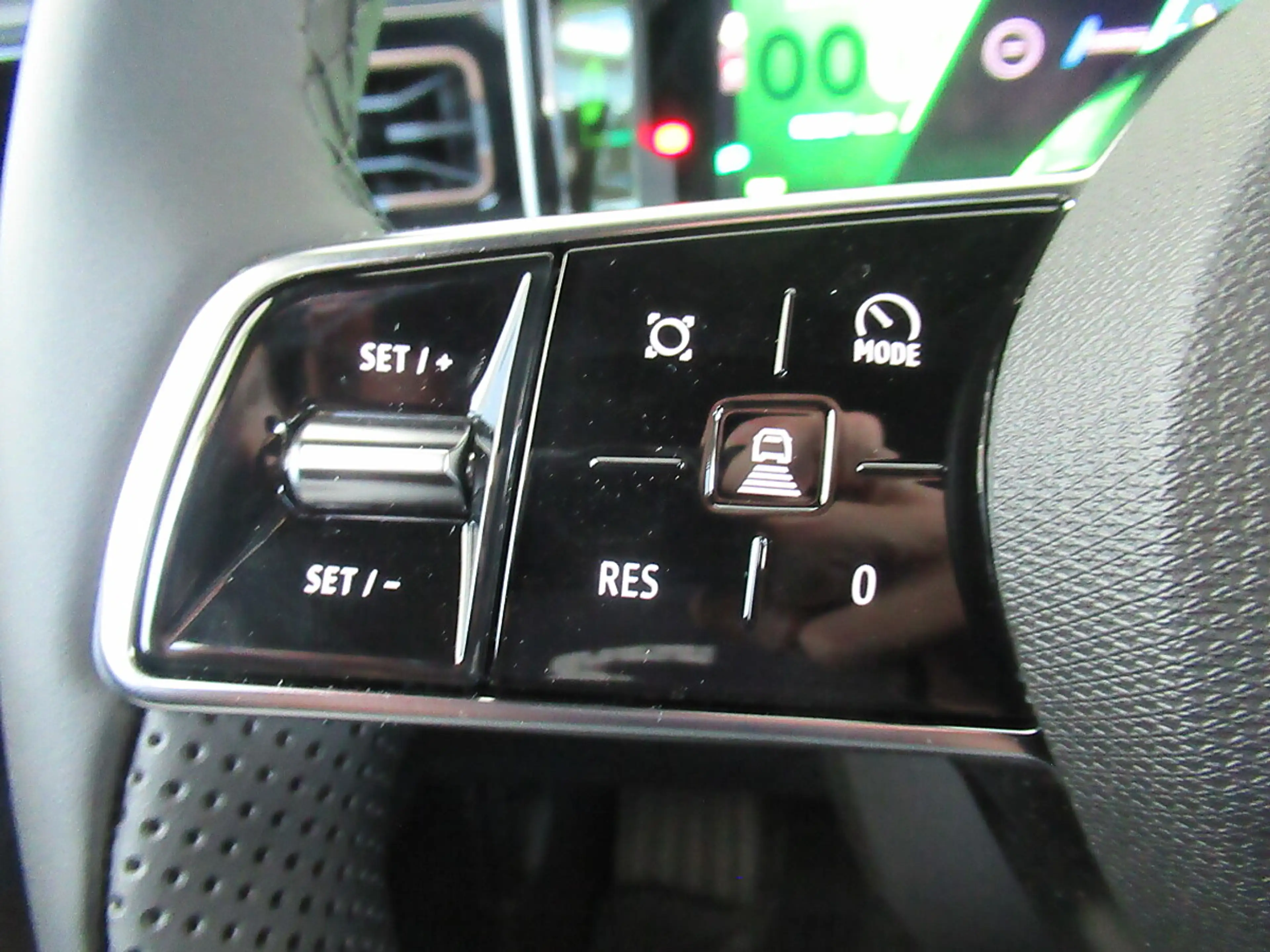 Renault R 4 R4 E-Tech 150 PS 52kWh Comfort Range Techno Ple... — photo 12