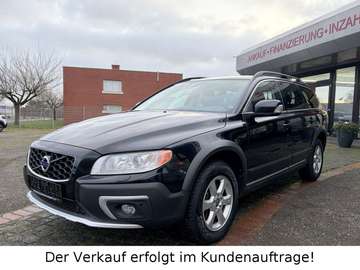 2.4 d Summum D5 AWD NAVI XENON LEDER SHZG