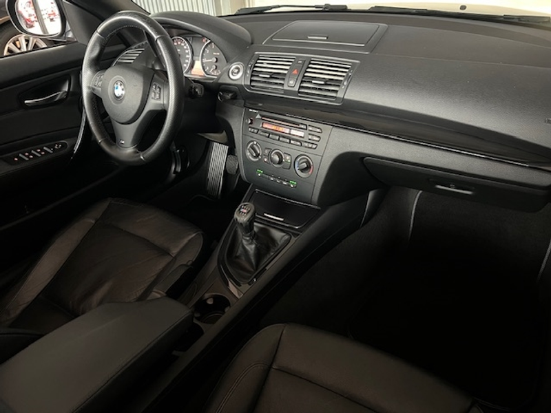 BMW 118 i Leder SHZ Temp PDC Regens. Klima Speedlimiter Li — photo 8