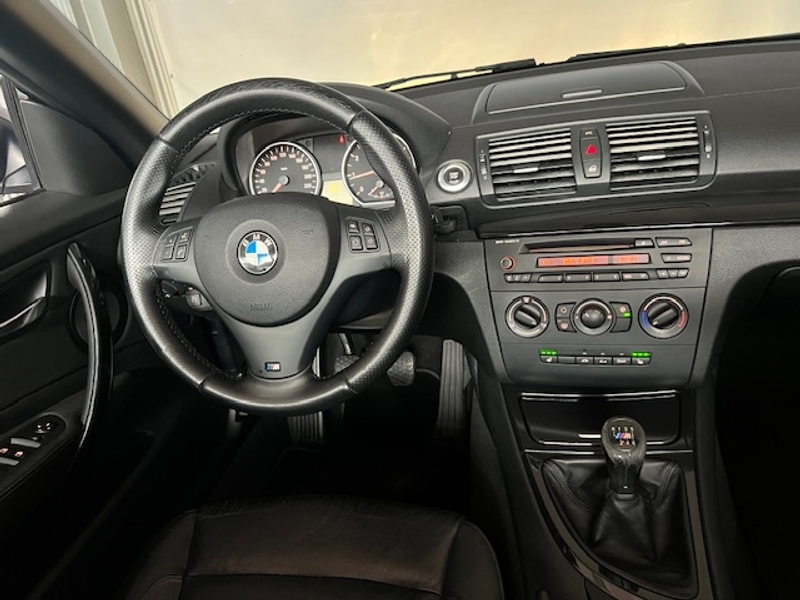 BMW 118 i Leder SHZ Temp PDC Regens. Klima Speedlimiter Li — photo 12