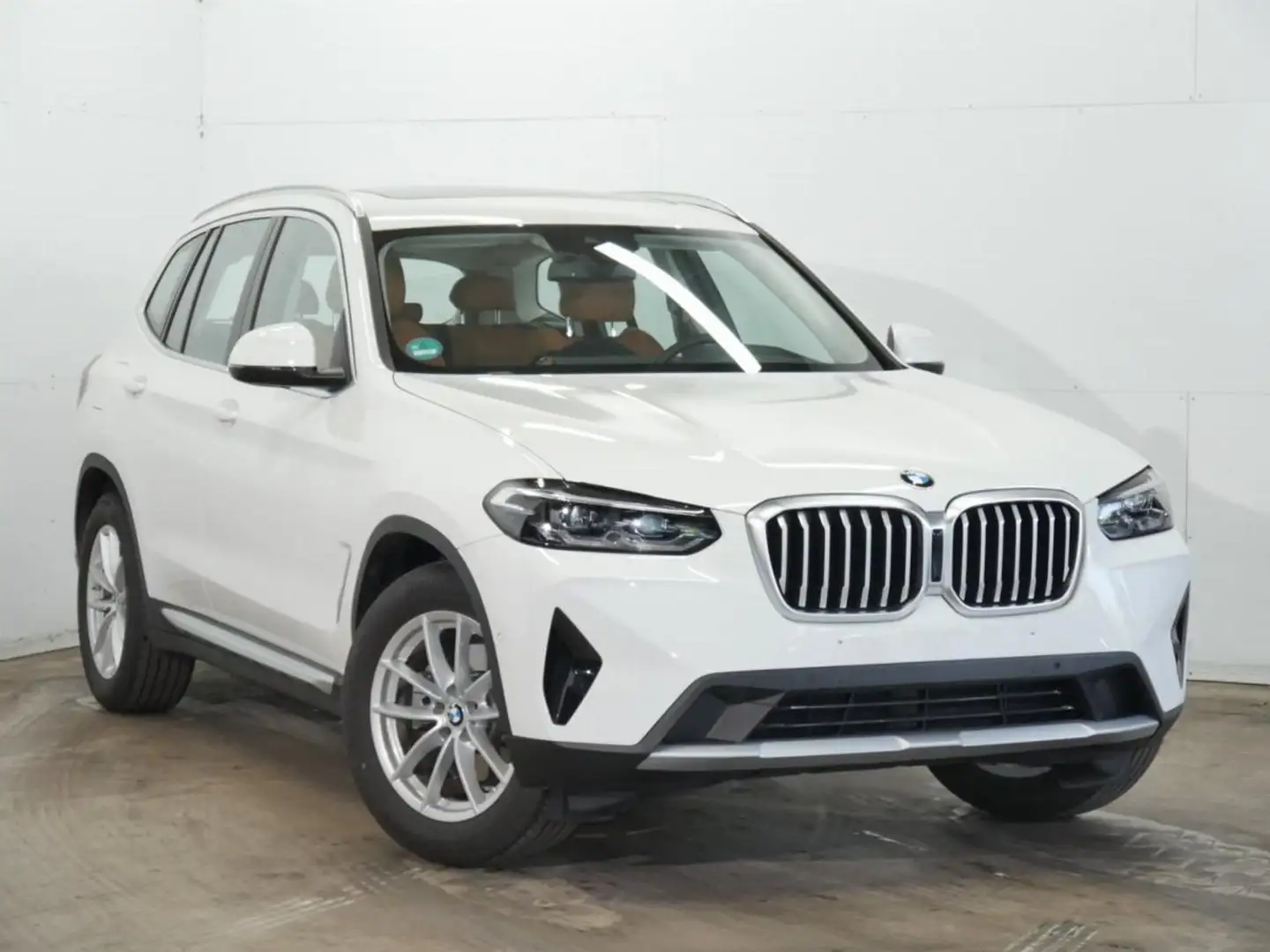 BMW X3 20d xDrive, Park. Ass. Sys., Keyless, Pano., RFK, Weiß - 2