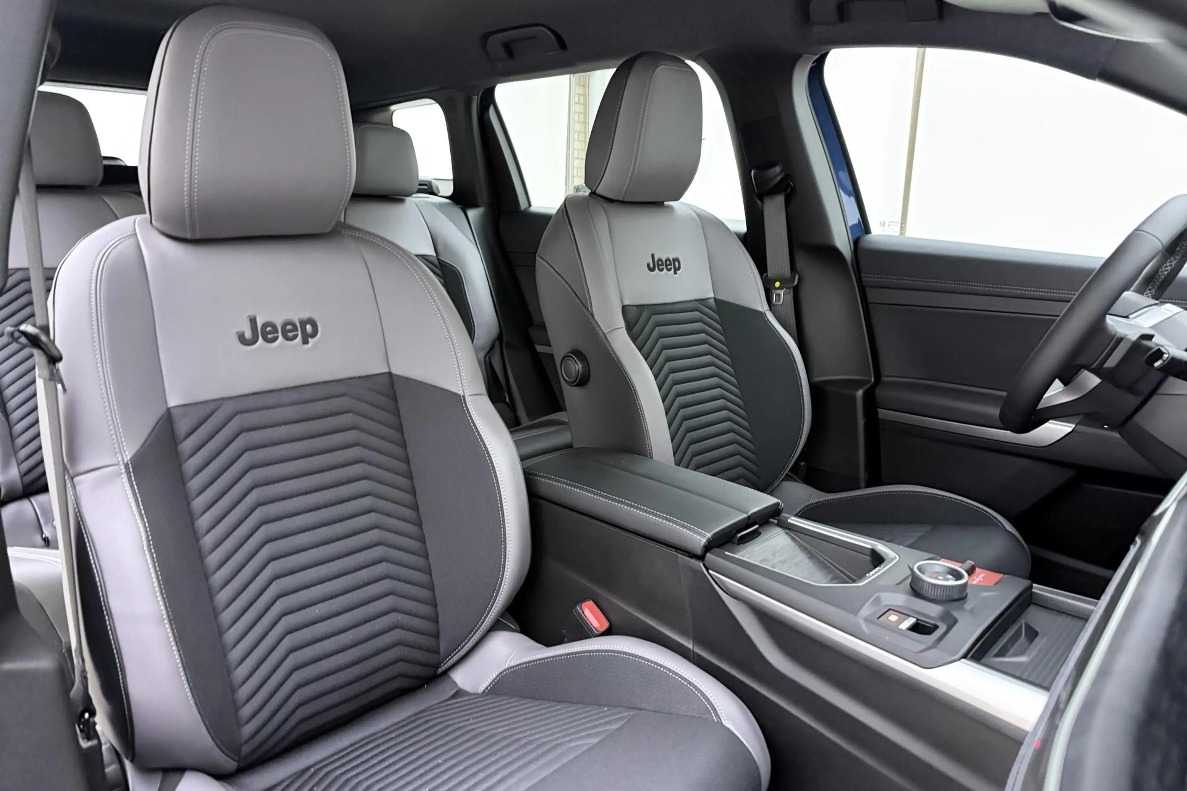 Jeep Compass Altitude 74 kWh | DEMO | 8 Jaar Speciale Garantie — photo 11