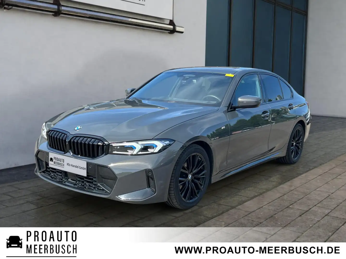 BMW 320 d M Sport ACC/ADAPTLED/GLASDACH/360°/HIFI Grau - 1