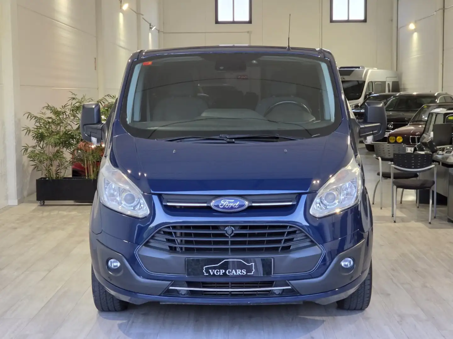Ford Tourneo Custom 2.0TDCI Titanium 130 Azul - 2