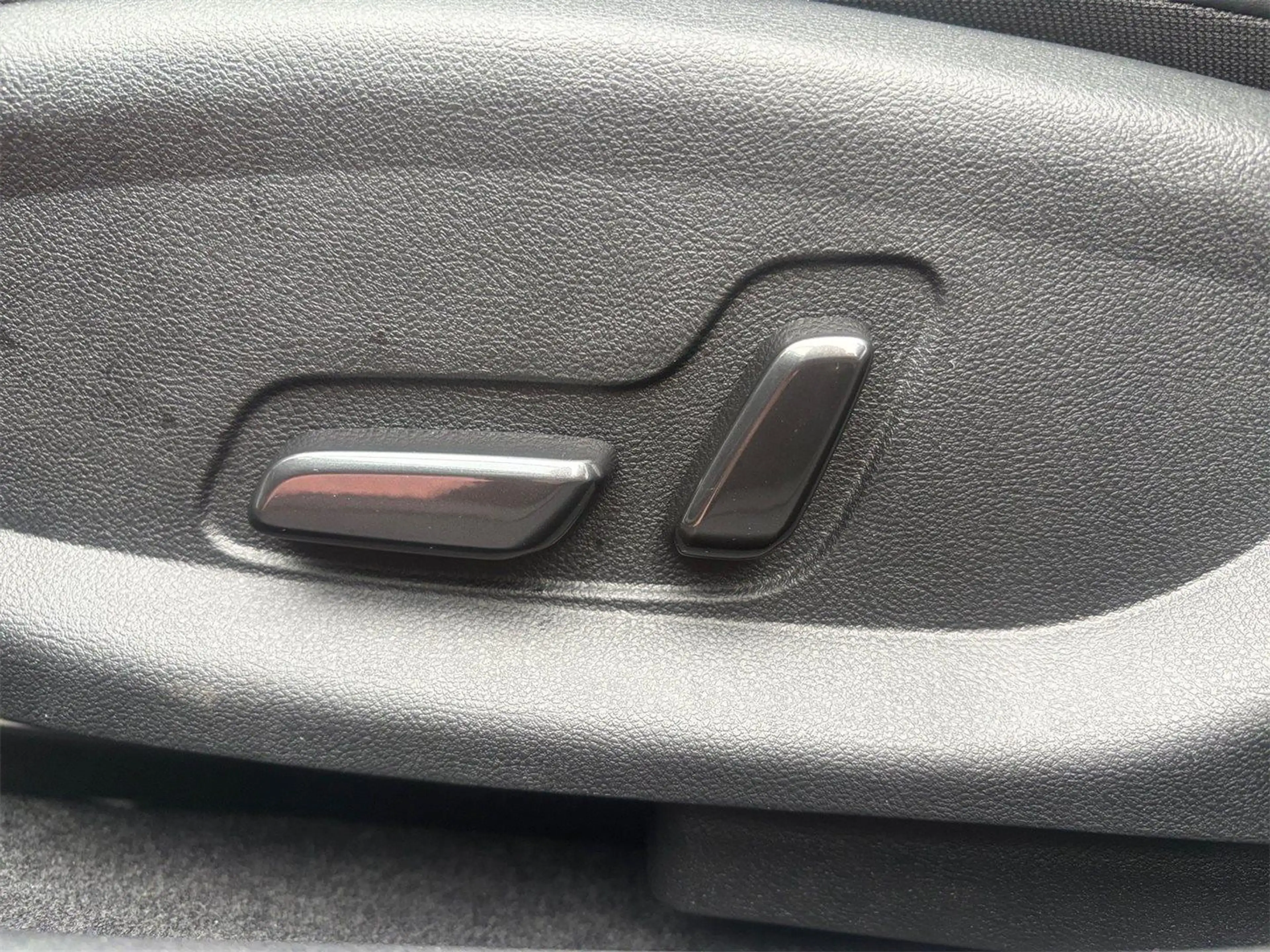 BYD Seal 6 DM-i Touring Comfort — photo 7