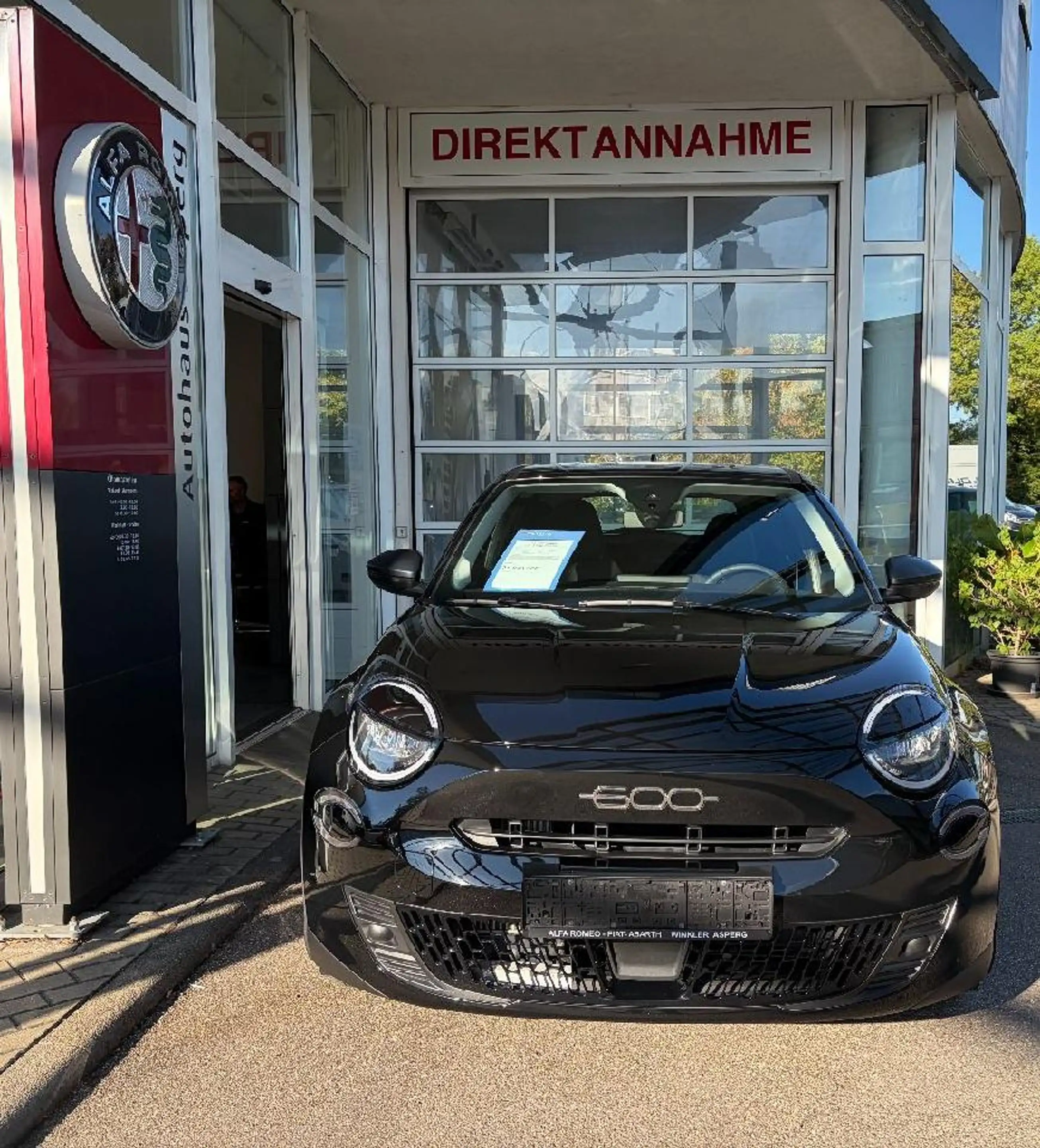 Fiat 600 Hybrid 125-Jahre-Edition — photo 2