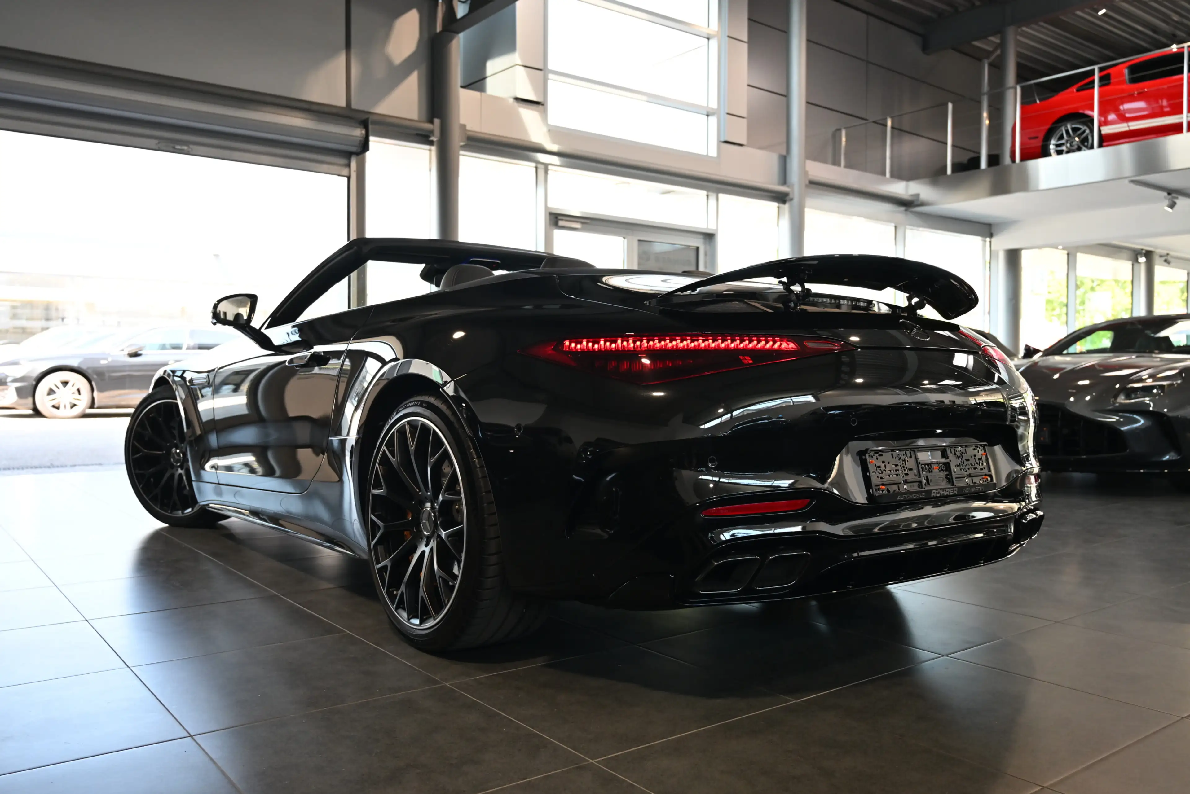 Mercedes-Benz SL 63 AMG 4Matic+ Premium+ Aero Lift Keramik — photo 2