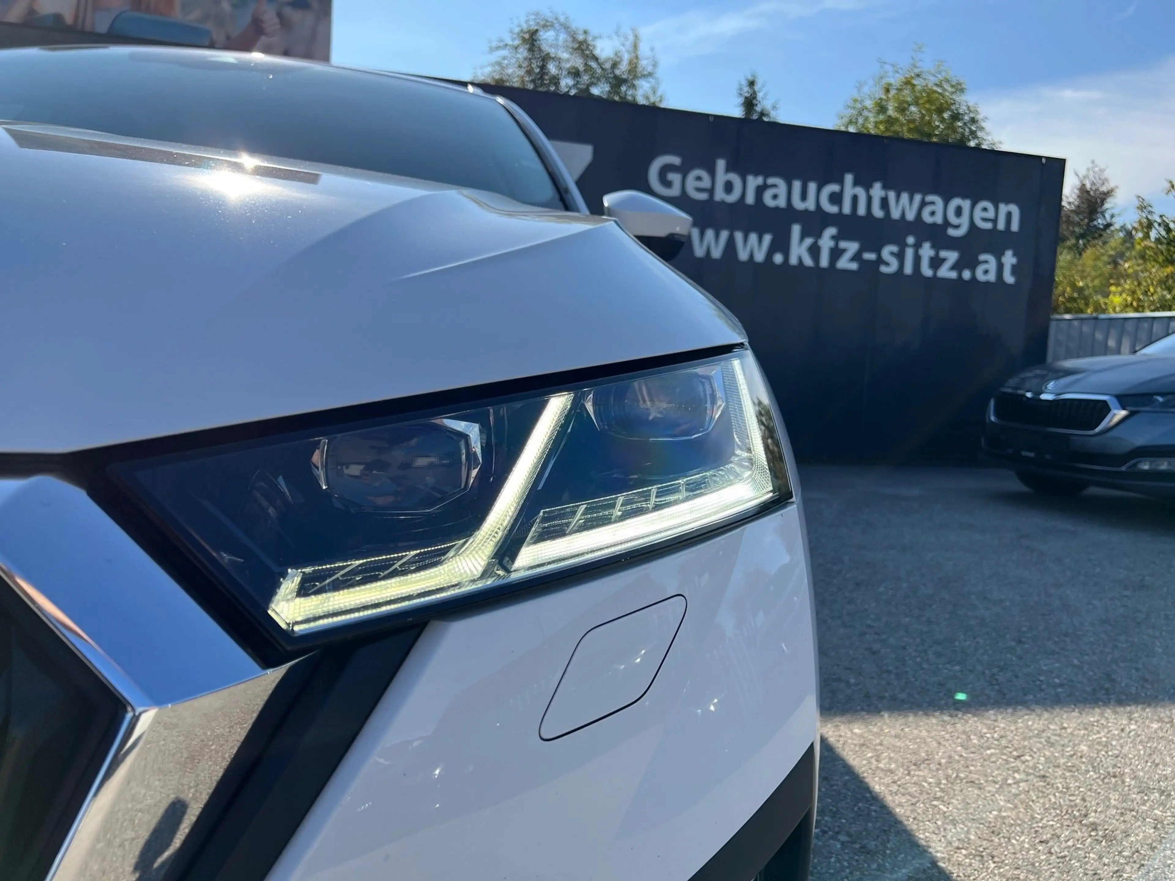 Skoda Octavia Combi 2,0 TDI Style DSG | NP € 49.300 — photo 37