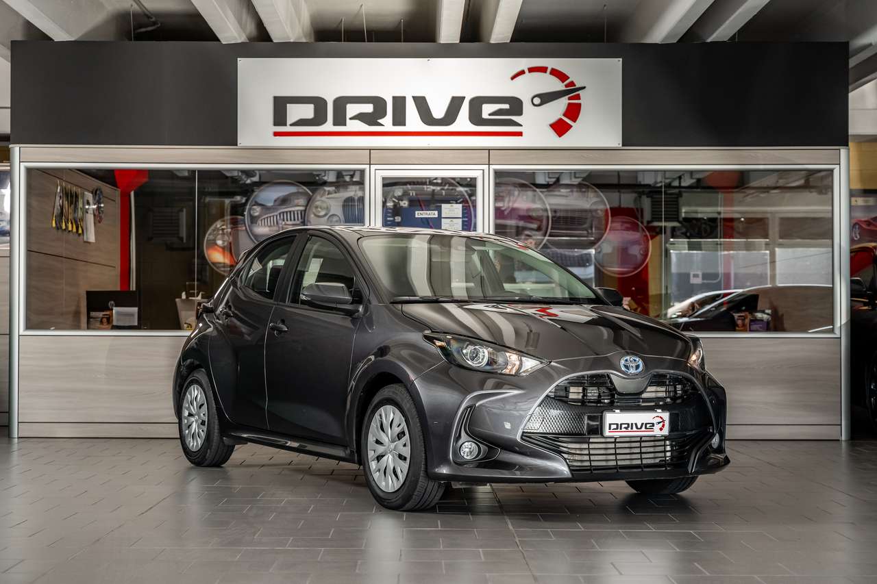 Toyota Yaris 1.5 Hybrid 5 porte Active
