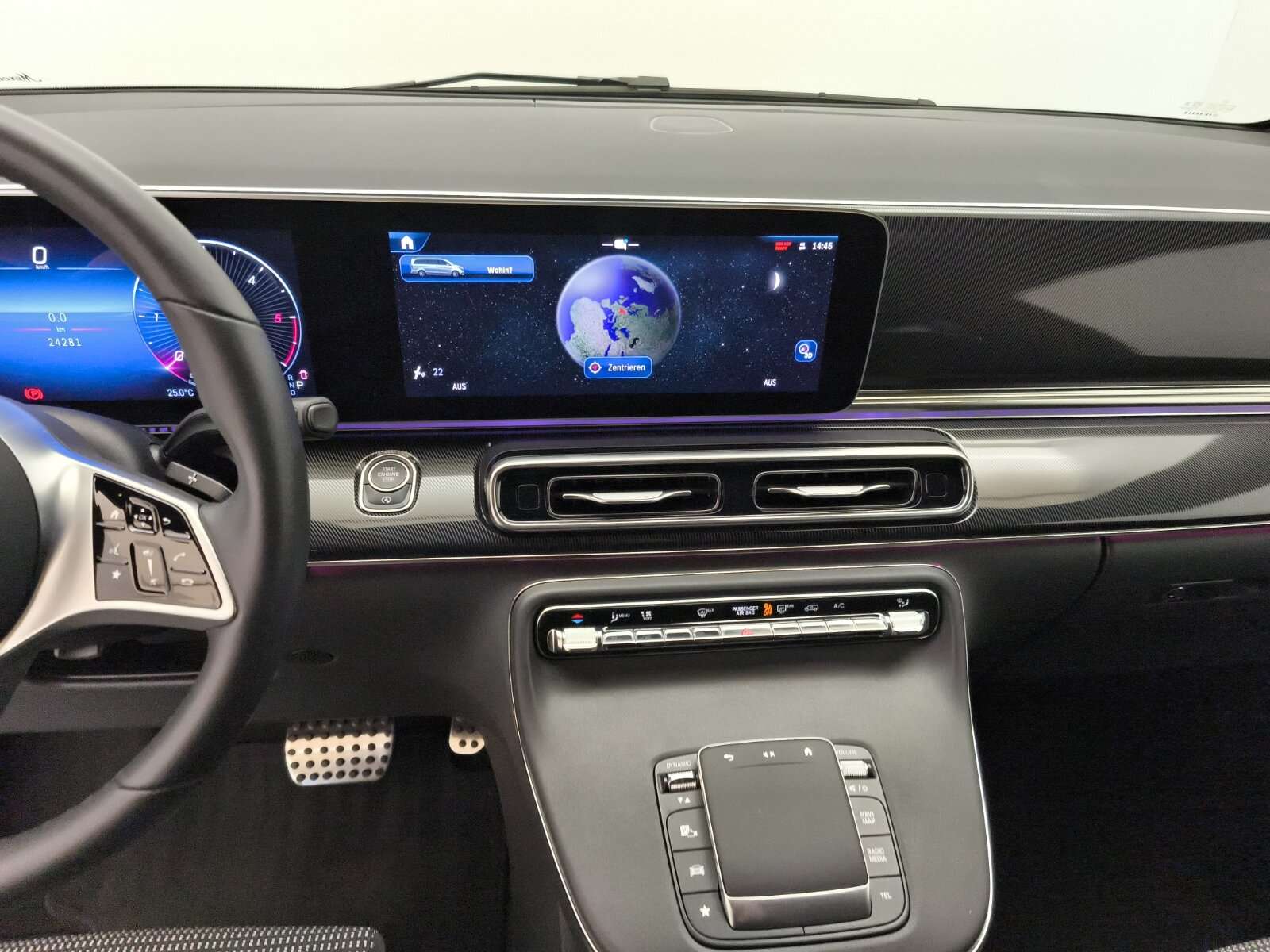 Mercedes-Benz V 220