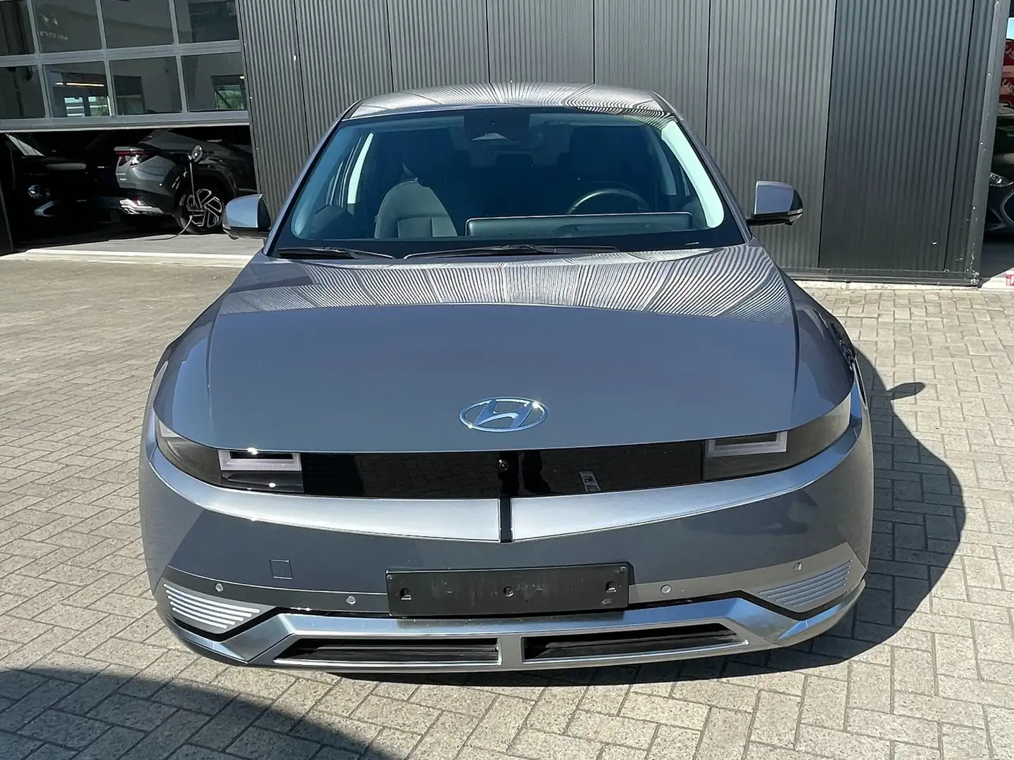 Hyundai IONIQ 5 77 kWh Balance Grijs - 2