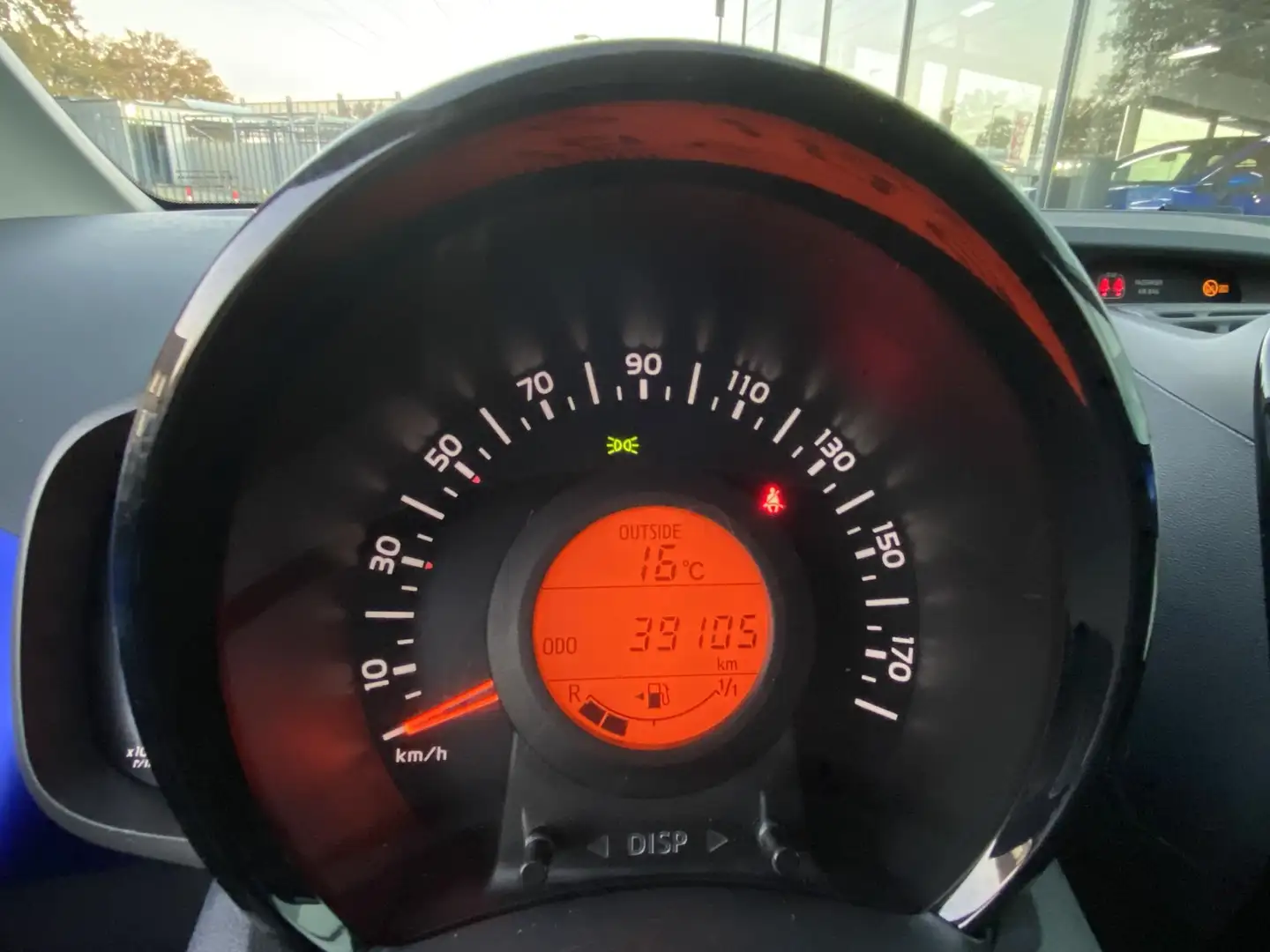 Citroen C1 1.0 VTi Shine | Parkeercamera | Climate Control | Blauw - 2