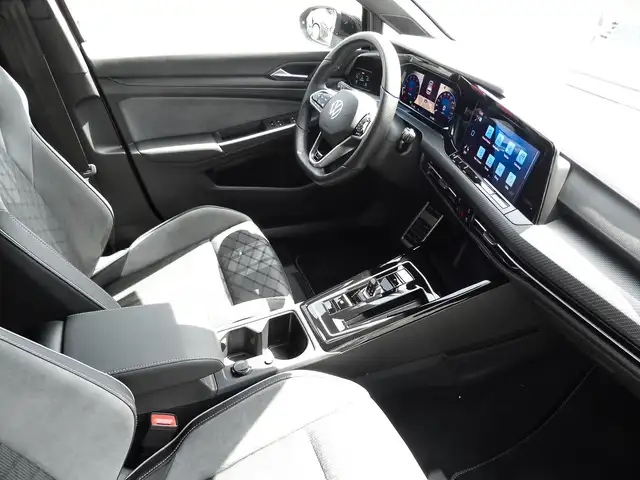 Volkswagen Golf view 8