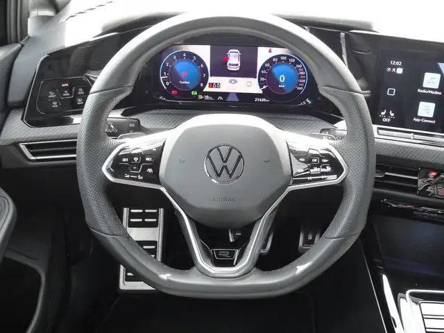 Volkswagen Golf view 13