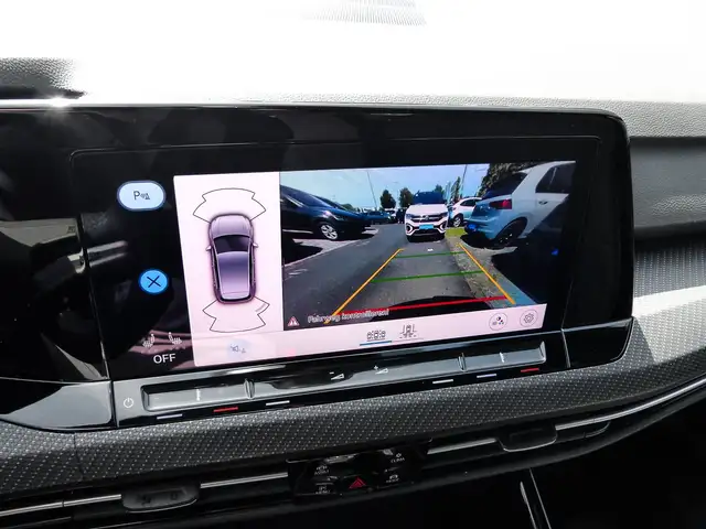 Volkswagen Golf view 12