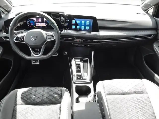 Volkswagen Golf view 10