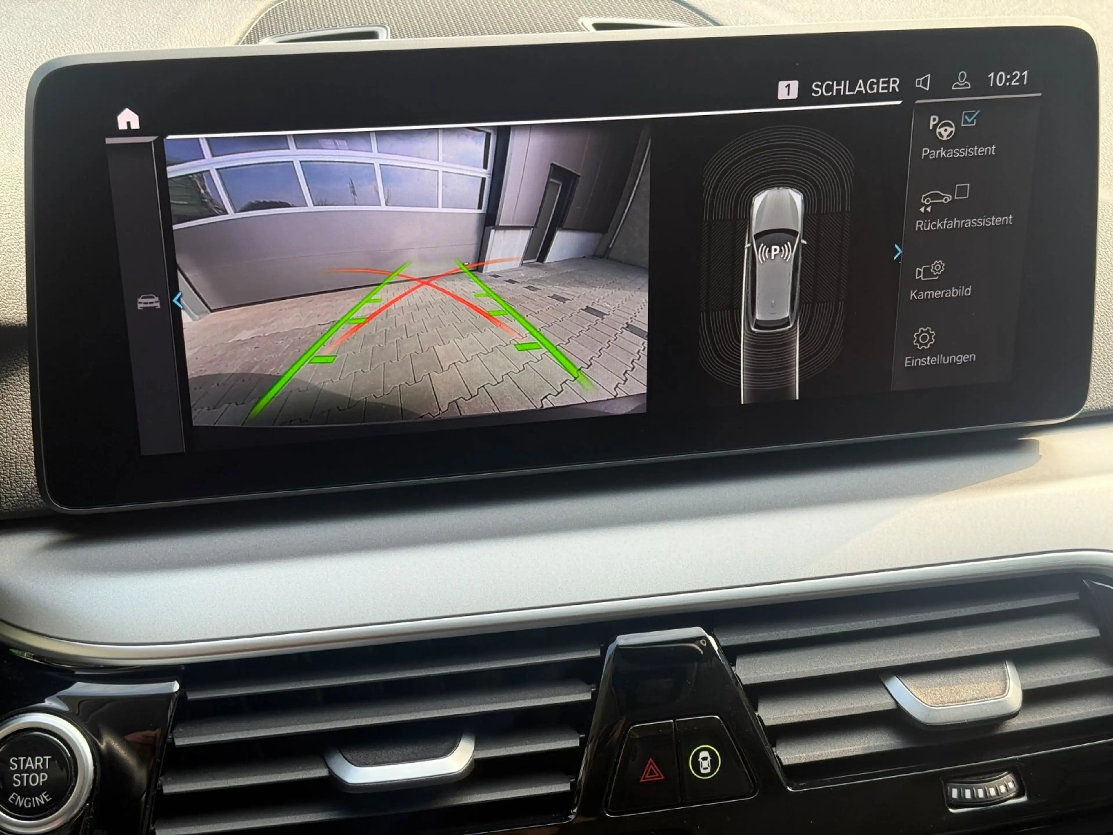 BMW 520 d LED Leder AHK Live Cockpit 8xAlu Kamera — photo 14