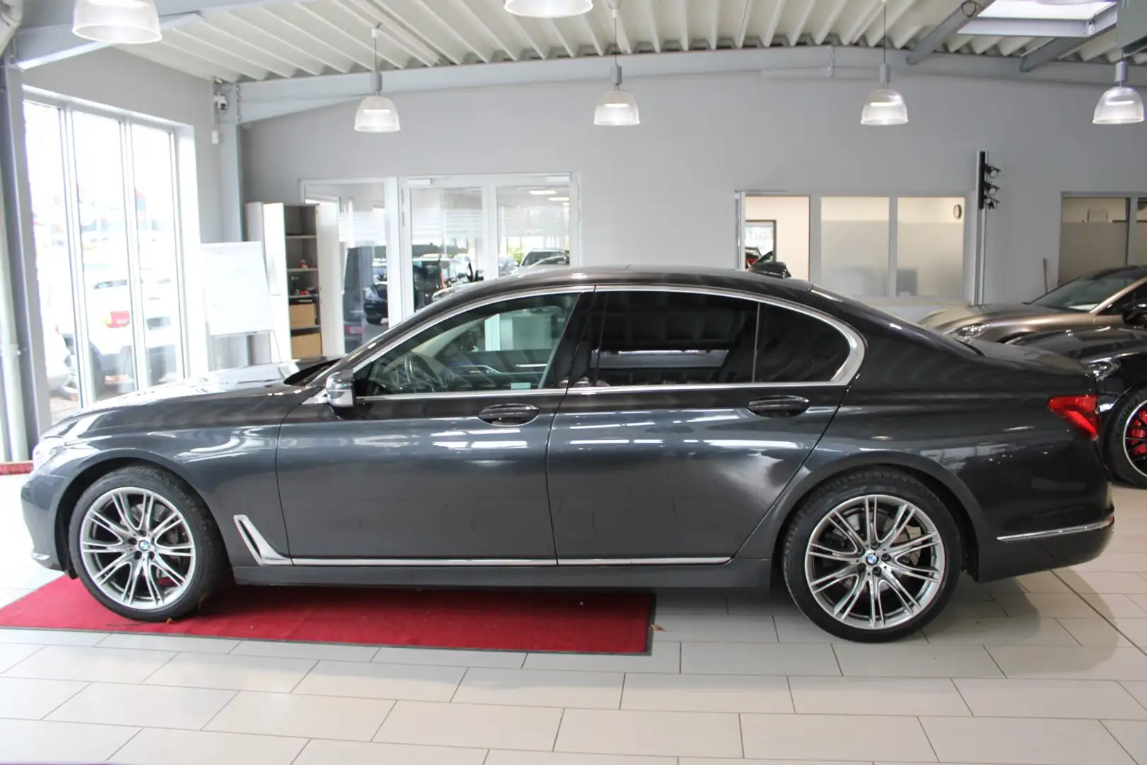 BMW 730 d Schiebedach*Key*Soft-Close Gris - 2