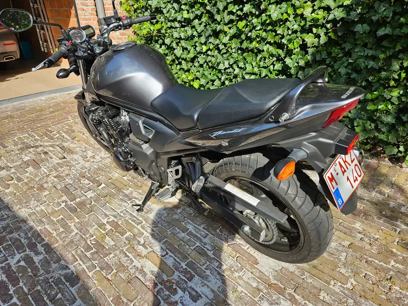 Suzuki GSF 650 - foto 3