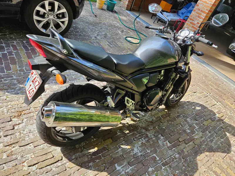 Suzuki GSF 650 - foto 8