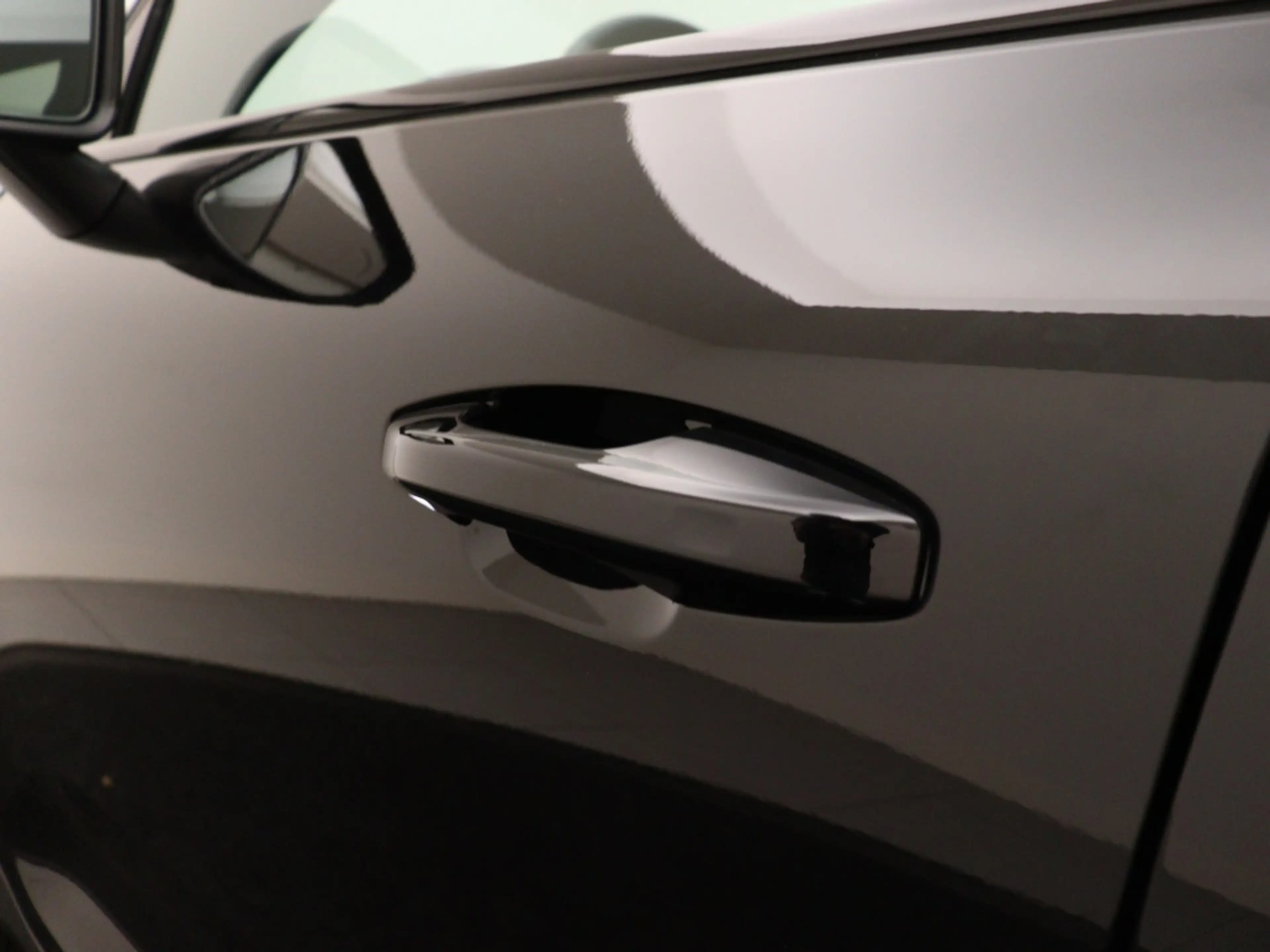 Volvo EC40 EXTENDED RANGE BLACK EDITION PLUS 20INCH 360GR CAM — photo 11