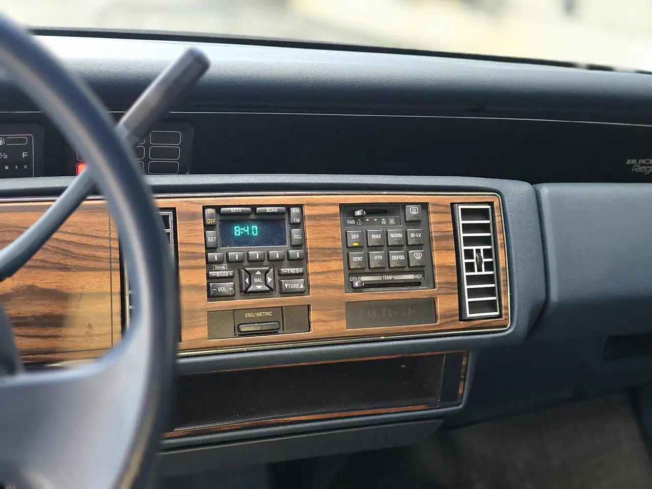 Buick Century 3.1 Limited Coupé, foto 11