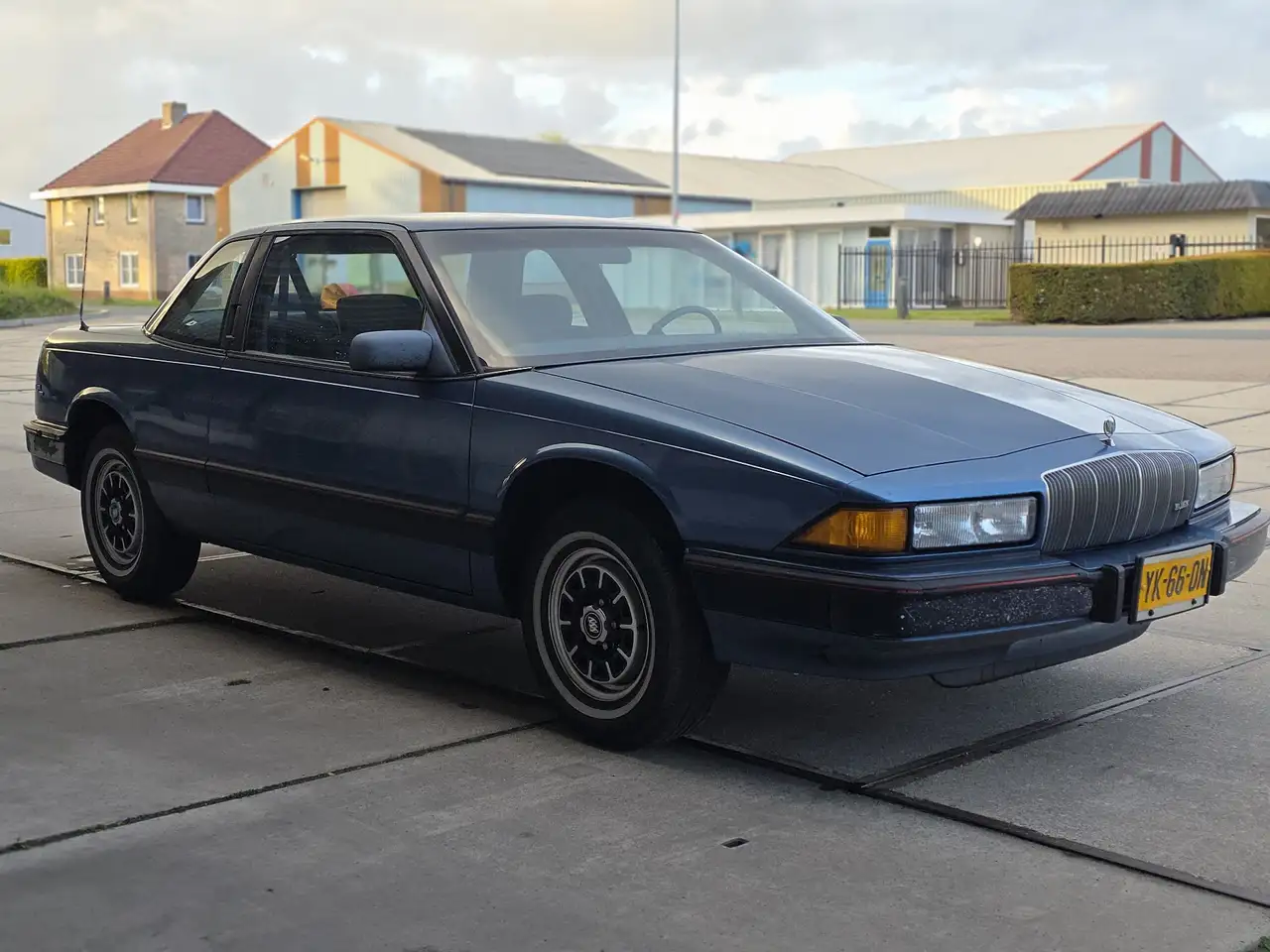 Buick Century 3.1 Limited Coupé, foto 6