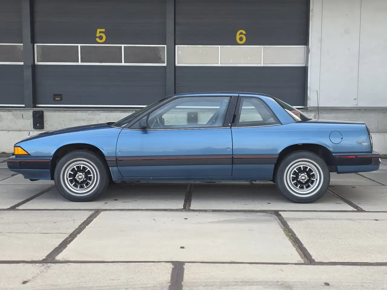 Buick Century 3.1 Limited Coupé, foto 2