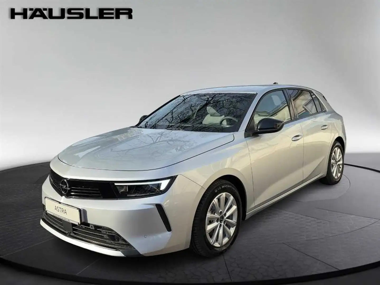 Opel Astra Edition, 1.2   PDC*Sitz-u.Lenkradheizung*Isofix*Bl Silber - 1