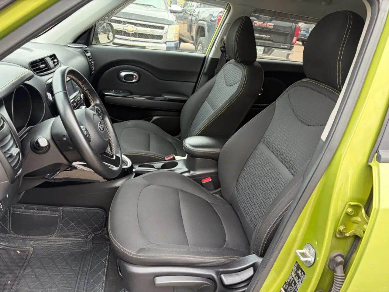 Kia Soul снимка Kia Soul