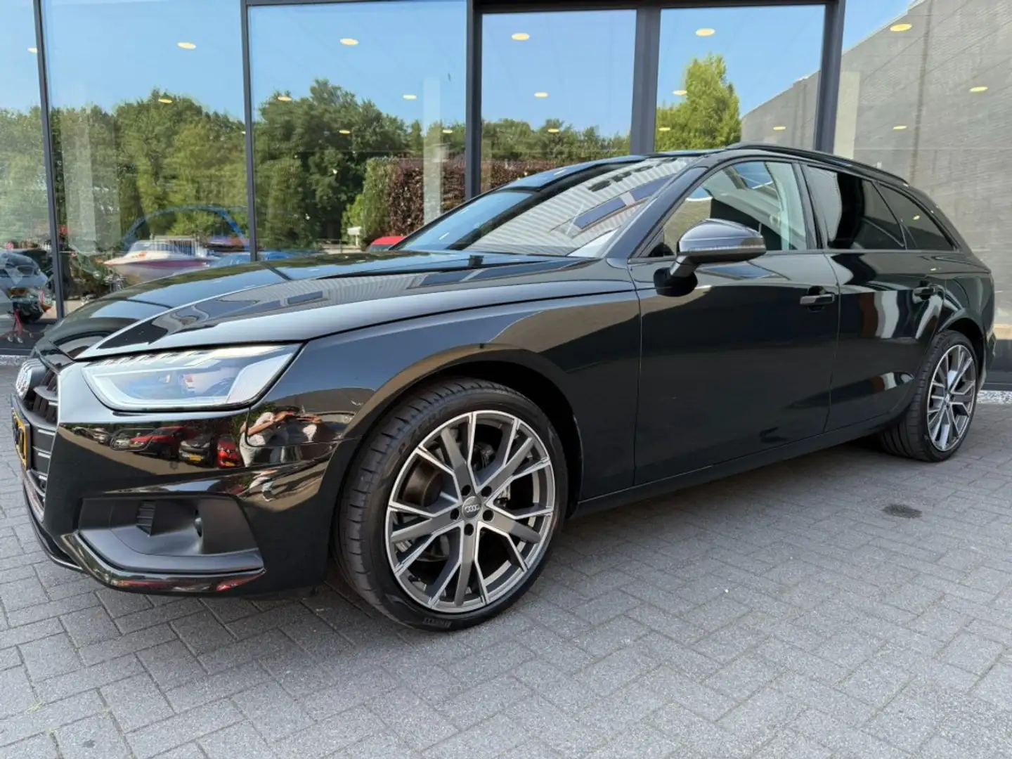 Audi A4 Avant 35 TDI 2.0 191pk Pro Line, Led,NaviPro,Stoel Schwarz - 2