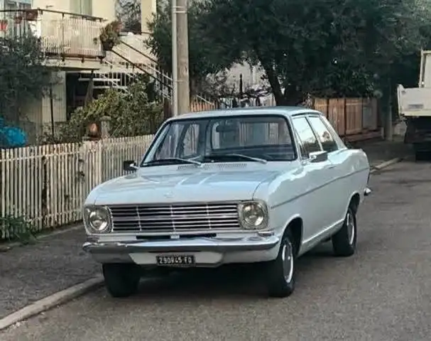 Opel Kadett 2 porte