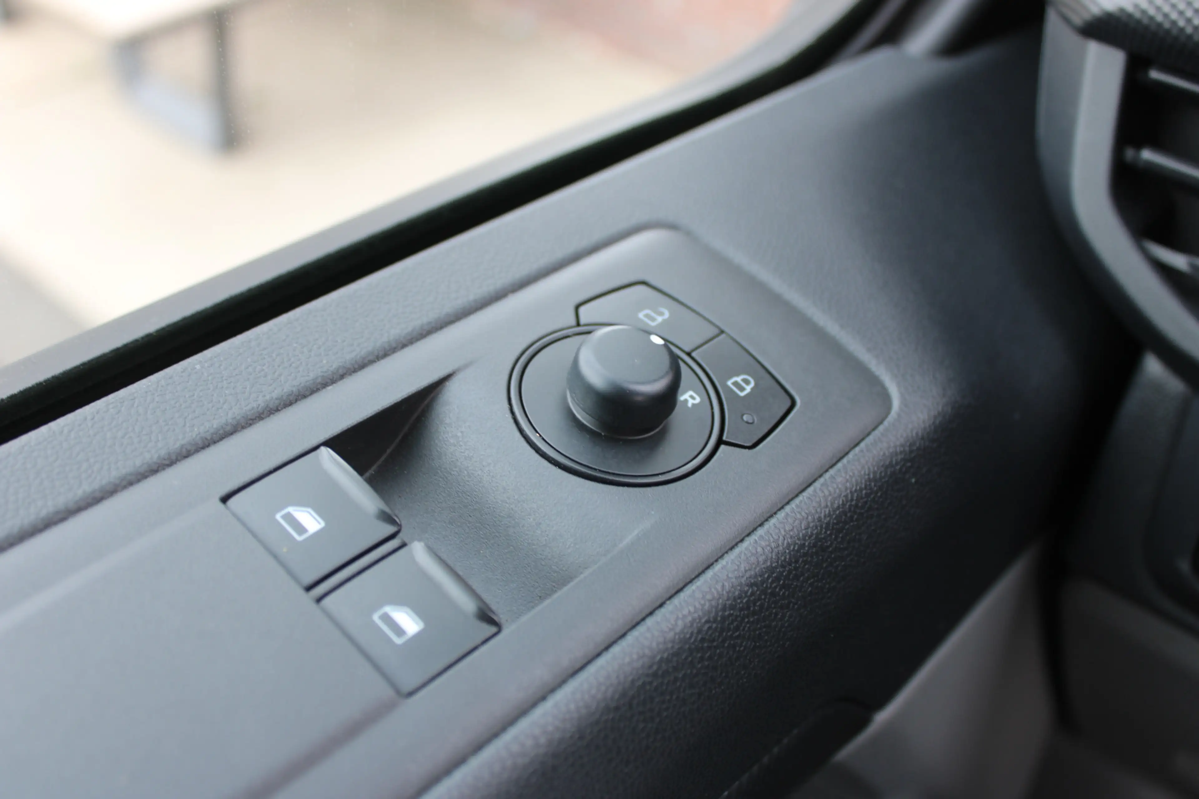 Ford Transit Custom 300 2.0 TDCI L2H1 136PK AUTOMAAT |STOEL+STUURVERWA — photo 27