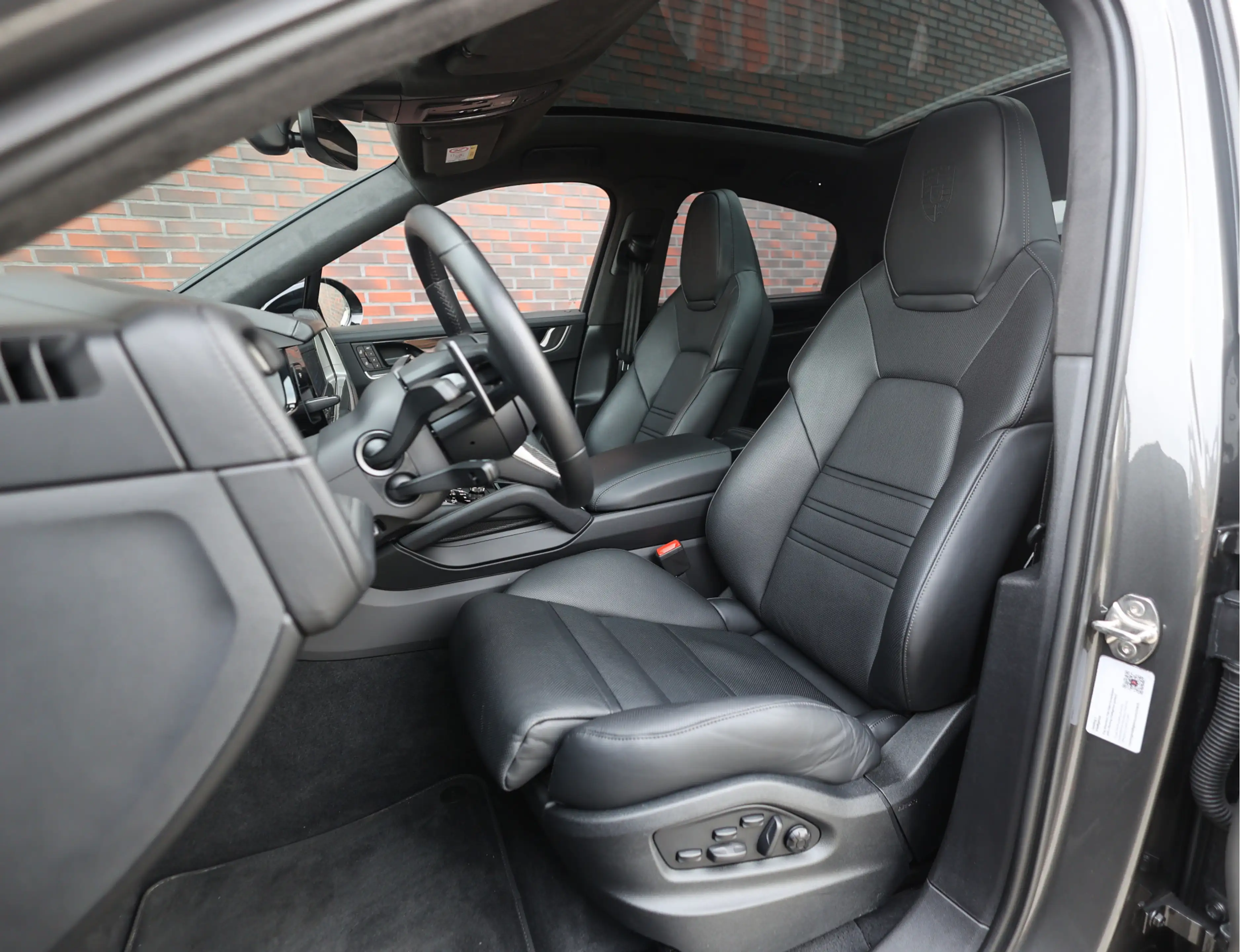 Porsche Cayenne Coupé 4.0 Turbo E-Hybrid | Techart - Pano - Trekha — photo 27